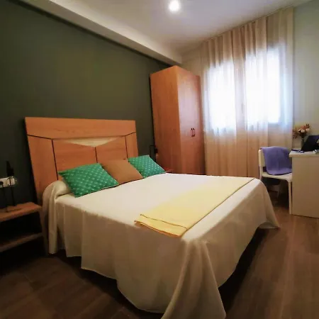 Guest house Mir Badalona